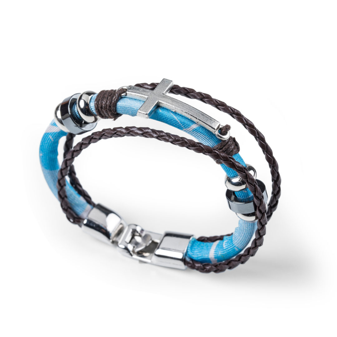 BRACELETS 8